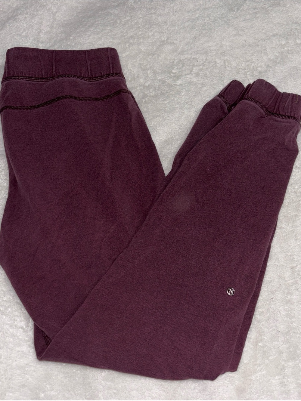 Lululemon Sattva Pant II Joggers Heathered Bordeaux Women’s Size 6